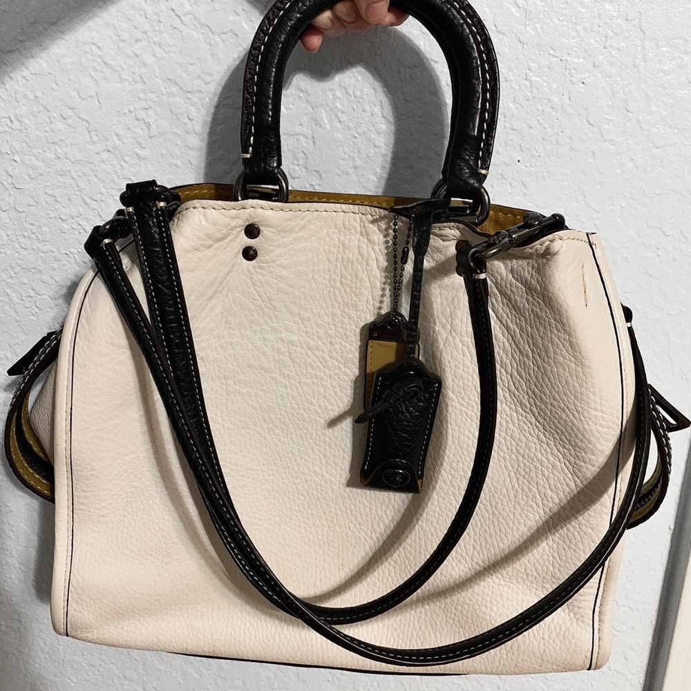 coach rogue 31 1st gen